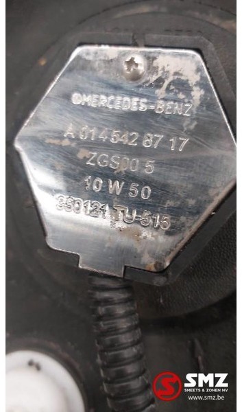 Mercedes-Benz Occ AdBlue tank 95L met pomp - 요소수 탱크 트럭 용 : 사진 5 Mercedes-Benz Occ AdBlue tank 95L met pomp - 요소수 탱크 트럭 용 : 사진 5