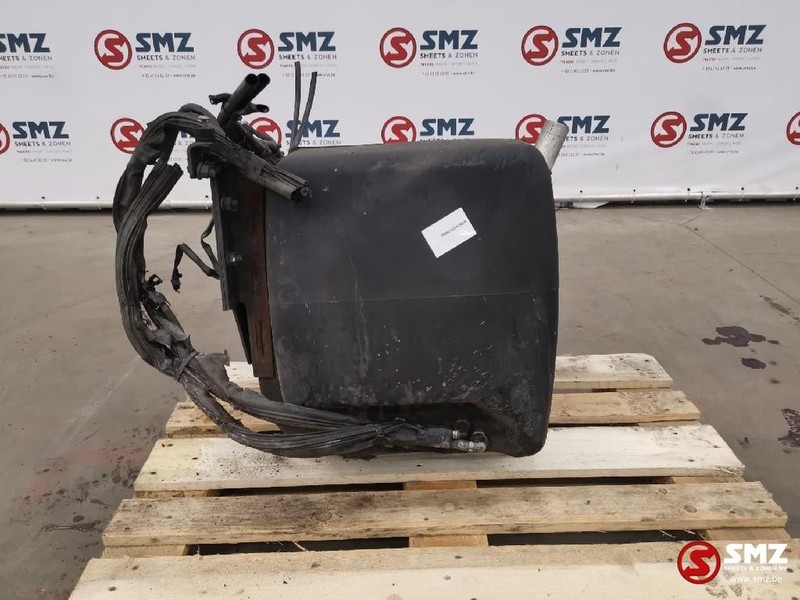 Mercedes-Benz Occ AdBlue tank Actros - 요소수 탱크 트럭 용 : 사진 2 Mercedes-Benz Occ AdBlue tank Actros - 요소수 탱크 트럭 용 : 사진 2