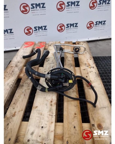 Mercedes-Benz Occ AdBlue tankvlotter Mercedes Actros MP4 - 요소수 탱크 트럭 용 : 사진 2 Mercedes-Benz Occ AdBlue tankvlotter Mercedes Actros MP4 - 요소수 탱크 트럭 용 : 사진 2