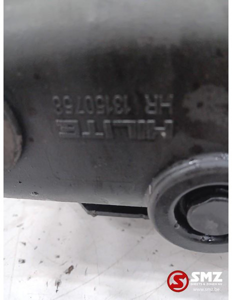 Mercedes-Benz Occ AdBluepomp Mercedes - 연료 시스템 트럭 용 : 사진 3 Mercedes-Benz Occ AdBluepomp Mercedes - 연료 시스템 트럭 용 : 사진 3