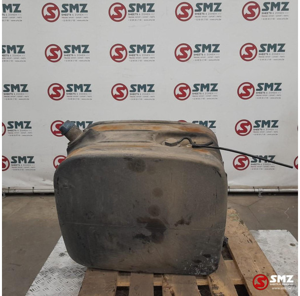 Mercedes-Benz Occ AdBluetank 95L Mercedes - 연료 시스템 트럭 용 : 사진 4 Mercedes-Benz Occ AdBluetank 95L Mercedes - 연료 시스템 트럭 용 : 사진 4