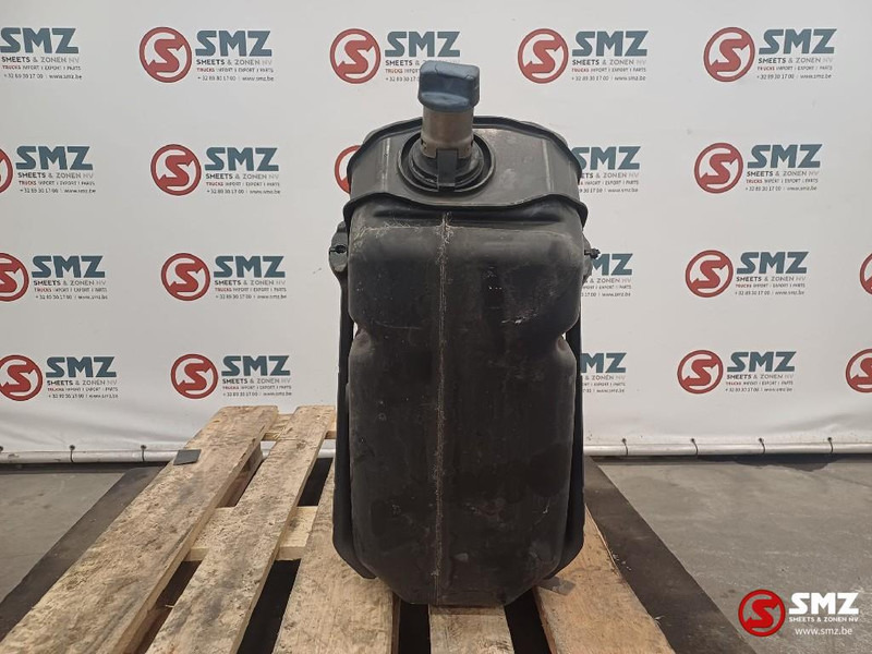 Mercedes-Benz Occ AdBluetank Mercedes - 연료 시스템 트럭 용 : 사진 1 Mercedes-Benz Occ AdBluetank Mercedes - 연료 시스템 트럭 용 : 사진 1