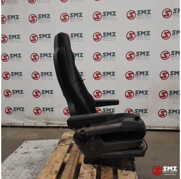 Mercedes-Benz Occ bestuurdersstoel Mercedes Actros MP3 - 운전실 및 내부 트럭 용 : 사진 4 Mercedes-Benz Occ bestuurdersstoel Mercedes Actros MP3 - 운전실 및 내부 트럭 용 : 사진 4