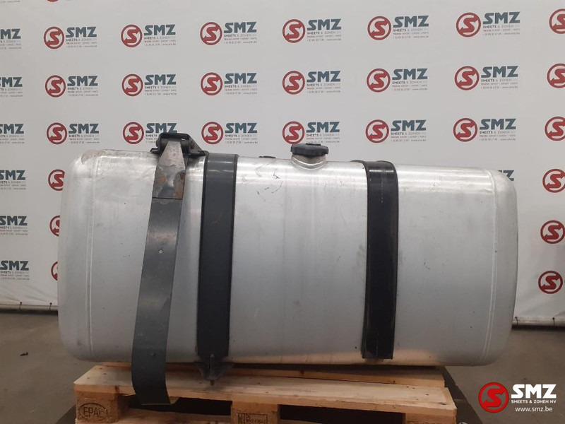 Mercedes-Benz Occ brandstoftank 570L Mercedes - 연료 탱크 트럭 용 : 사진 1 Mercedes-Benz Occ brandstoftank 570L Mercedes - 연료 탱크 트럭 용 : 사진 1