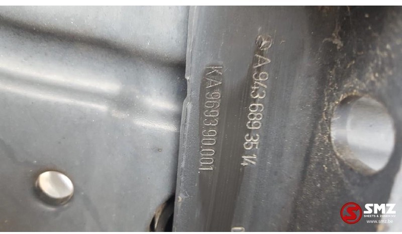 Mercedes-Benz Occ dashboard frame Actros MP3 - 대시보드 트럭 용 : 사진 3 Mercedes-Benz Occ dashboard frame Actros MP3 - 대시보드 트럭 용 : 사진 3