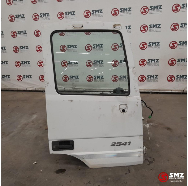 Mercedes-Benz Occ deur rechts Mercedes Actros MP3 - 도어 및 부품 트럭 용 : 사진 1 Mercedes-Benz Occ deur rechts Mercedes Actros MP3 - 도어 및 부품 트럭 용 : 사진 1