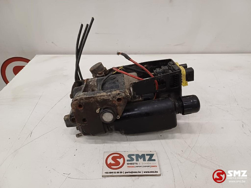 Mercedes-Benz Occ electrische cabinekantelpomp Mercedes - 프레임/ 시 트럭 용 : 사진 2 Mercedes-Benz Occ electrische cabinekantelpomp Mercedes - 프레임/ 시 트럭 용 : 사진 2