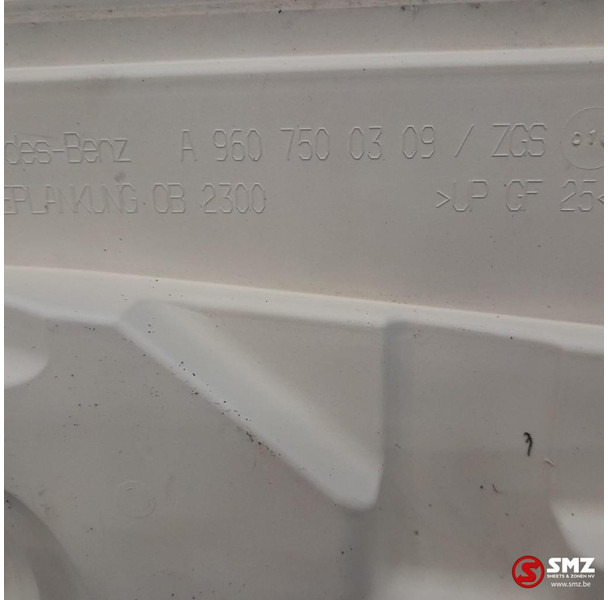 Mercedes-Benz Occ motorkap Mercedes - 차양 트럭 용 : 사진 3 Mercedes-Benz Occ motorkap Mercedes - 차양 트럭 용 : 사진 3