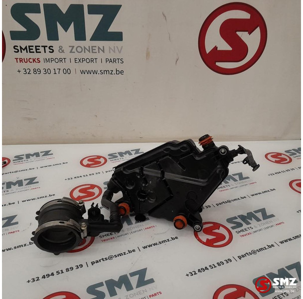 Mercedes-Benz Occ olieafscheider rechts AMG C63S Mercedes - 엔진 및 부품 차량 용 : 사진 3 Mercedes-Benz Occ olieafscheider rechts AMG C63S Mercedes - 엔진 및 부품 차량 용 : 사진 3