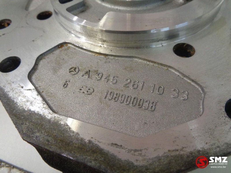 Mercedes-Benz Occ pto afdichtplaat a 945 261 10 33 - 유압 트럭 용 : 사진 4 Mercedes-Benz Occ pto afdichtplaat a 945 261 10 33 - 유압 트럭 용 : 사진 4