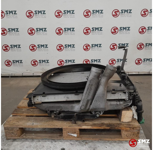 Mercedes-Benz Occ radiator + intercooler OM906LA Mercedes - 라디에이터 트럭 용 : 사진 1 Mercedes-Benz Occ radiator + intercooler OM906LA Mercedes - 라디에이터 트럭 용 : 사진 1