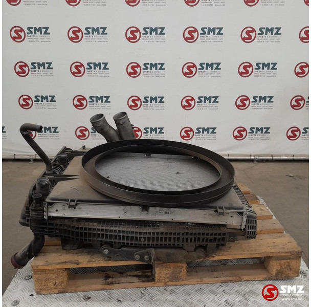 Mercedes-Benz Occ radiator + intercooler OM906LA Mercedes - 라디에이터 트럭 용 : 사진 2 Mercedes-Benz Occ radiator + intercooler OM906LA Mercedes - 라디에이터 트럭 용 : 사진 2