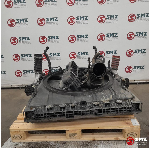 Mercedes-Benz Occ radiator + intercooler + expansievat Mercedes - 라디에이터 트럭 용 : 사진 2 Mercedes-Benz Occ radiator + intercooler + expansievat Mercedes - 라디에이터 트럭 용 : 사진 2