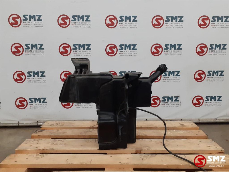 Mercedes-Benz Occ ruitensproeierreservoir Mercedes - 와이퍼 트럭 용 : 사진 1 Mercedes-Benz Occ ruitensproeierreservoir Mercedes - 와이퍼 트럭 용 : 사진 1