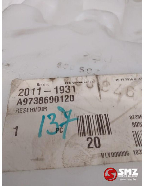 Mercedes-Benz Ruitensproeierreservoir mercedes atego a9738690120 - 와이퍼 트럭 용 : 사진 4 Mercedes-Benz Ruitensproeierreservoir mercedes atego a9738690120 - 와이퍼 트럭 용 : 사진 4