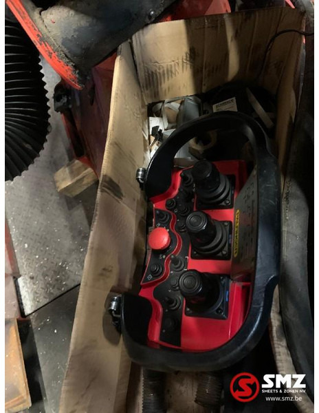 Palfinger Occ Autolaadkraan Palfinger PK18002 - 4 + radio - 크레인 붐 자재 취급 장비 용 : 사진 4 Palfinger Occ Autolaadkraan Palfinger PK18002 - 4 + radio - 크레인 붐 자재 취급 장비 용 : 사진 4