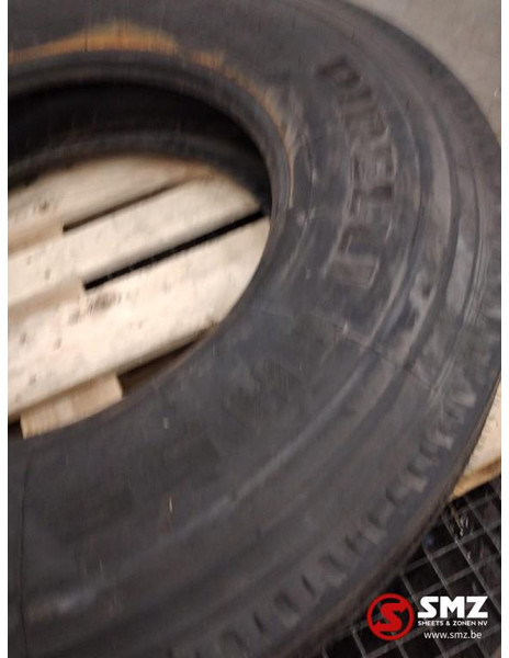 Pirelli Occ band 11r22.5 Pirelli - 타이어 트럭 용 : 사진 2 Pirelli Occ band 11r22.5 Pirelli - 타이어 트럭 용 : 사진 2