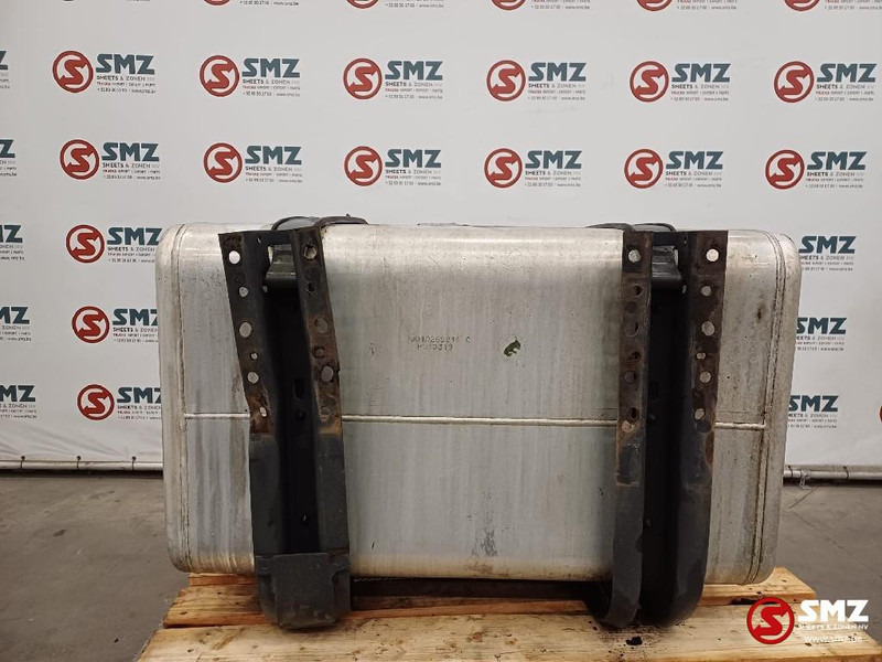 Renault Occ brandstoftank 400L Renault - 연료 탱크 트럭 용 : 사진 2 Renault Occ brandstoftank 400L Renault - 연료 탱크 트럭 용 : 사진 2