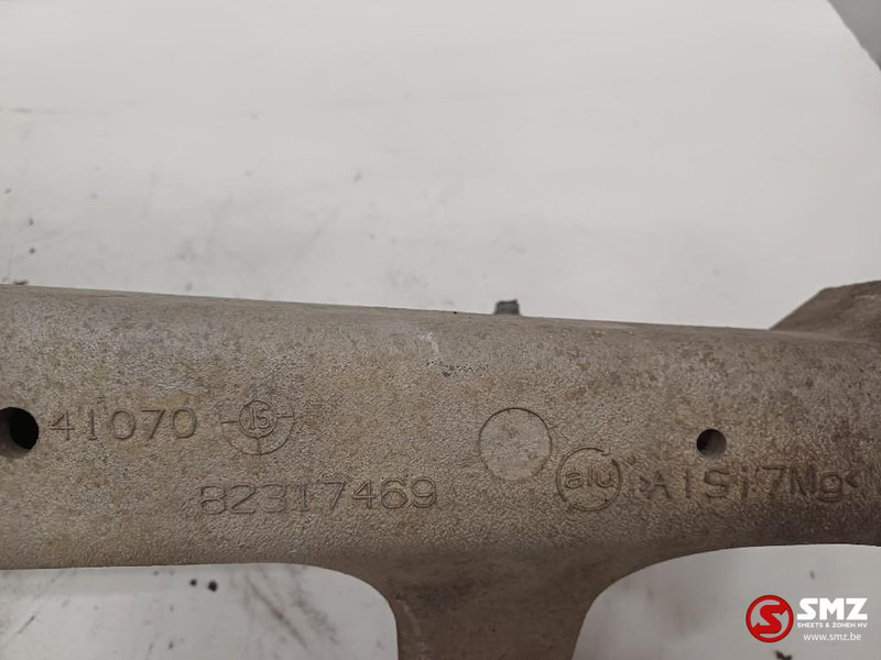 Renault Occ bumpersteun rechts Renault - 범퍼 트럭 용 : 사진 5 Renault Occ bumpersteun rechts Renault - 범퍼 트럭 용 : 사진 5