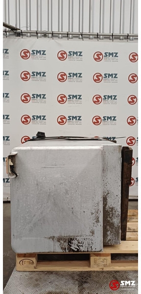 Renault Occ hydraulische tank 250L + materiaalkast Renault - 유압 탱크 트럭 용 : 사진 4 Renault Occ hydraulische tank 250L + materiaalkast Renault - 유압 탱크 트럭 용 : 사진 4