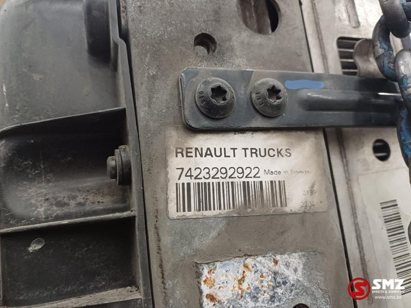 라디에이터 트럭 용 Renault Occ radiator + intercooler + expansievat DTI13 Ren : 사진 6 라디에이터 트럭 용 Renault Occ radiator + intercooler + expansievat DTI13 Ren : 사진 6