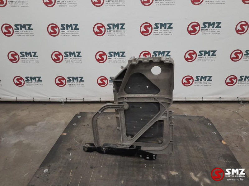 Renault Occ sierlijst + spatbordsteun links Renault - 프레임/ 시 트럭 용 : 사진 1 Renault Occ sierlijst + spatbordsteun links Renault - 프레임/ 시 트럭 용 : 사진 1