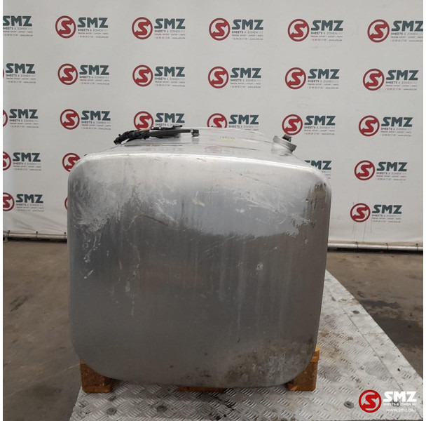 Scania Occ brandstoftank 700L + brandstofniveausensor Sca - 연료 탱크 트럭 용 : 사진 4 Scania Occ brandstoftank 700L + brandstofniveausensor Sca - 연료 탱크 트럭 용 : 사진 4