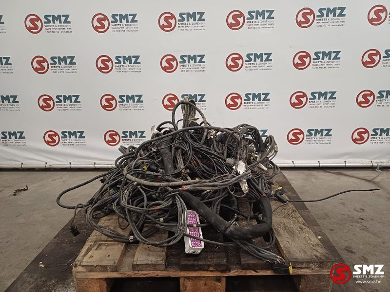 Scania Occ lot kabelbomen Scania - 케이블/ 와이어 하니스 트럭 용 : 사진 4 Scania Occ lot kabelbomen Scania - 케이블/ 와이어 하니스 트럭 용 : 사진 4