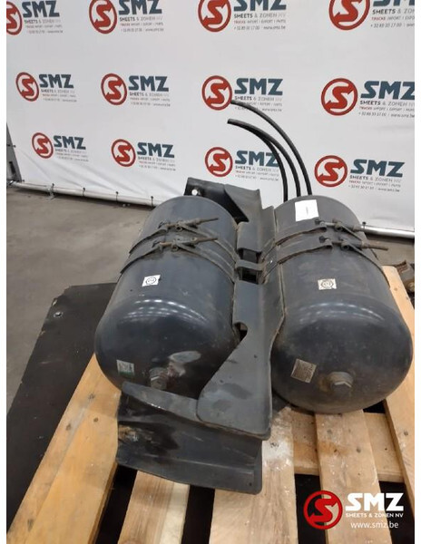 Scania Occ set luchtketels 30L 14.5Bar Scania - 예비 부속 트럭 용 : 사진 1 Scania Occ set luchtketels 30L 14.5Bar Scania - 예비 부속 트럭 용 : 사진 1