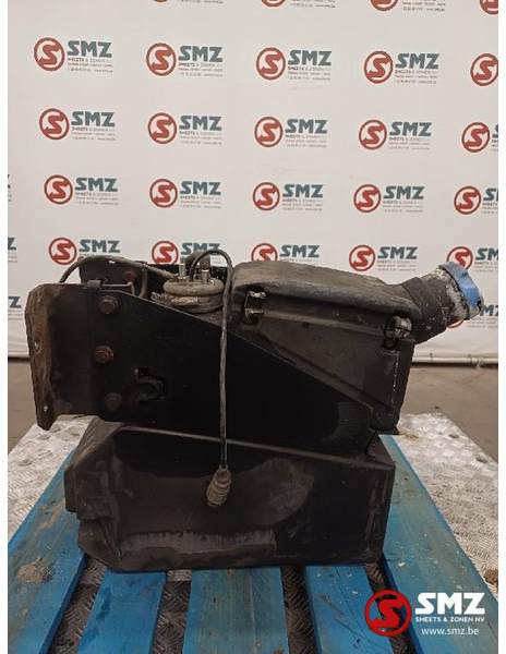 Volvo Occ AdBluetank + AdBlueniveausensor Volvo - 연료 시스템 트럭 용 : 사진 2 Volvo Occ AdBluetank + AdBlueniveausensor Volvo - 연료 시스템 트럭 용 : 사진 2