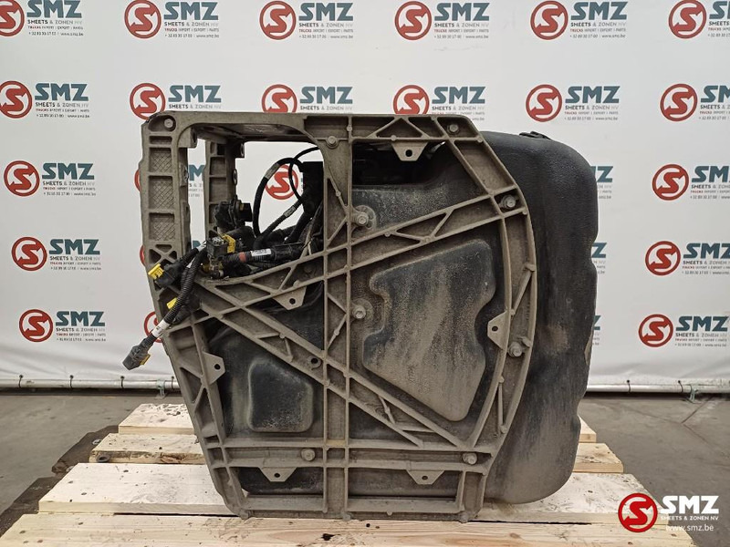 Volvo Occ AdBluetank Volvo - 연료 시스템 트럭 용 : 사진 2 Volvo Occ AdBluetank Volvo - 연료 시스템 트럭 용 : 사진 2