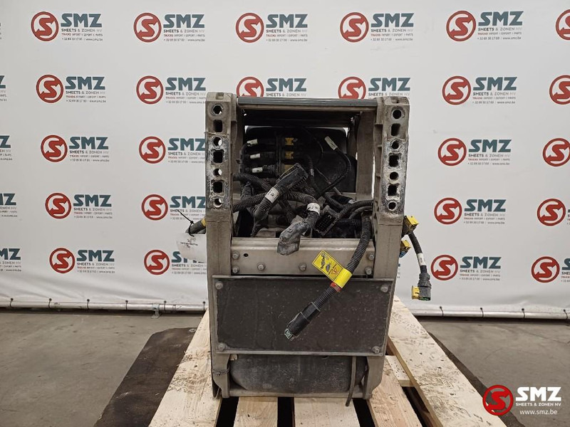 Volvo Occ AdBluetank Volvo - 연료 시스템 트럭 용 : 사진 3 Volvo Occ AdBluetank Volvo - 연료 시스템 트럭 용 : 사진 3