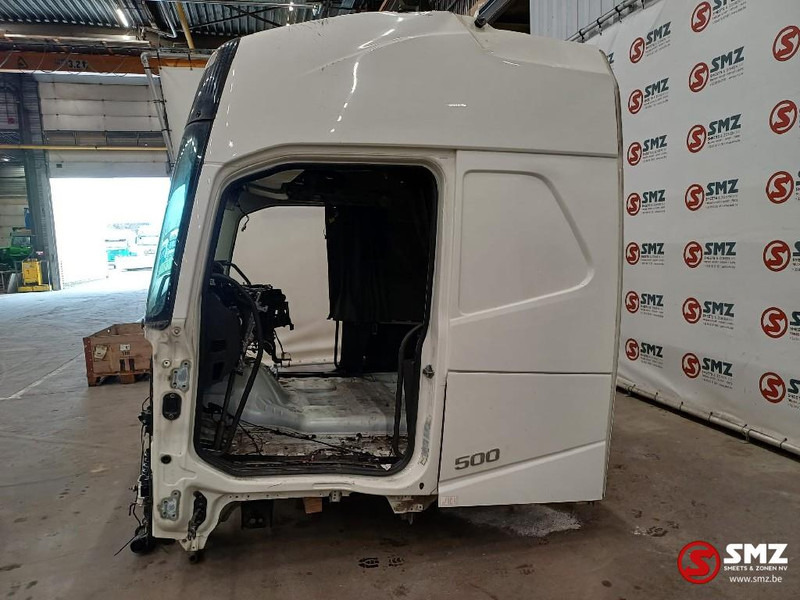 Volvo Occ Cabine Volvo FH4 met schade - 운전실 및 내부 트럭 용 : 사진 4 Volvo Occ Cabine Volvo FH4 met schade - 운전실 및 내부 트럭 용 : 사진 4