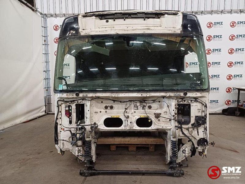 Volvo Occ Cabine Volvo FH4 met schade - 운전실 및 내부 트럭 용 : 사진 1 Volvo Occ Cabine Volvo FH4 met schade - 운전실 및 내부 트럭 용 : 사진 1