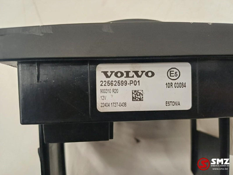 Volvo Occ interieurlichtschakelaar Volvo - 전기 설비 트럭 용 : 사진 5 Volvo Occ interieurlichtschakelaar Volvo - 전기 설비 트럭 용 : 사진 5