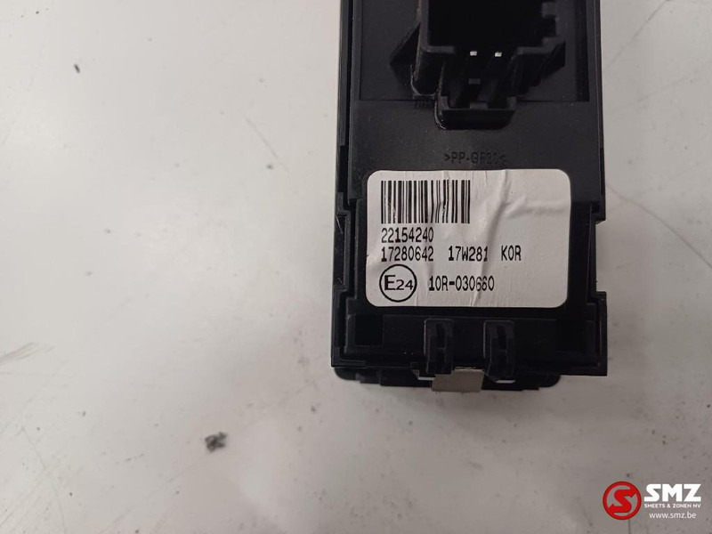 Volvo Occ raamschakelaar passagierszijde Volvo - 전기 설비 트럭 용 : 사진 5 Volvo Occ raamschakelaar passagierszijde Volvo - 전기 설비 트럭 용 : 사진 5