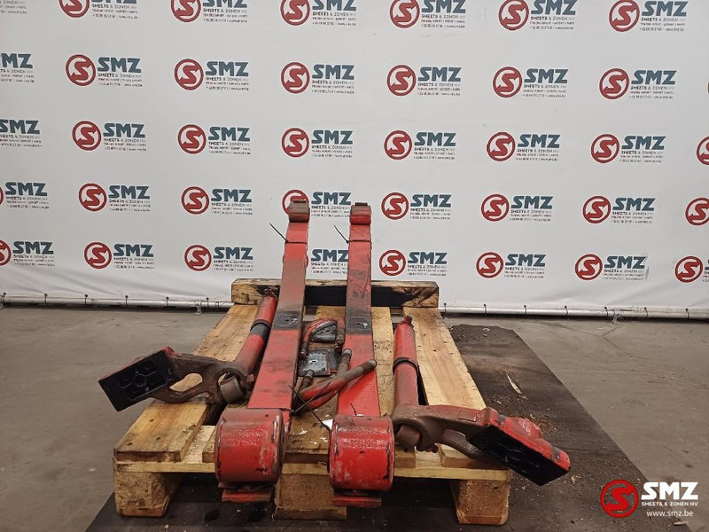 Volvo Occ set voorste bladveren met schokdempers en beug - 스틸 서스펜션 트럭 용 : 사진 4 Volvo Occ set voorste bladveren met schokdempers en beug - 스틸 서스펜션 트럭 용 : 사진 4