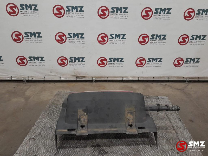 Volvo Occ spatbord rechtsachteraan + spatbordsteun Volvo - 보디 및 외관 트럭 용 : 사진 2 Volvo Occ spatbord rechtsachteraan + spatbordsteun Volvo - 보디 및 외관 트럭 용 : 사진 2