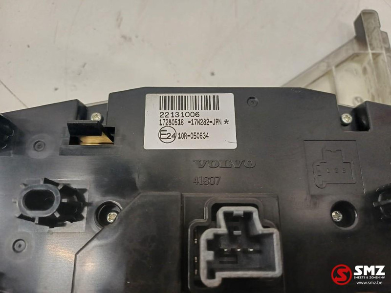 Volvo Occ verwarmingsregeleenheid Volvo - 전기 설비 트럭 용 : 사진 3 Volvo Occ verwarmingsregeleenheid Volvo - 전기 설비 트럭 용 : 사진 3