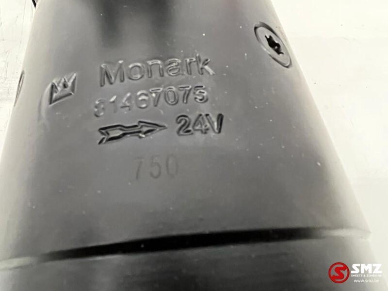 Volvo Starter 24V 6.6kW Volvo - 스티어링 칼럼 스위치 트럭 용 : 사진 4 Volvo Starter 24V 6.6kW Volvo - 스티어링 칼럼 스위치 트럭 용 : 사진 4