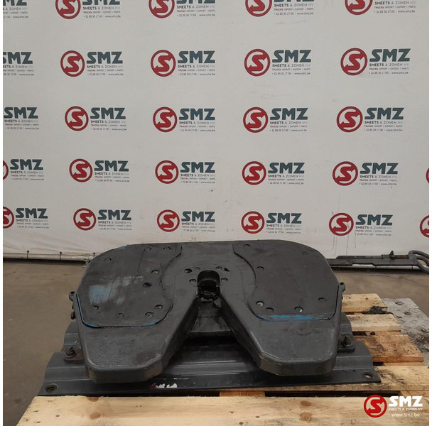 Jost Occ koppelschotel JSK37C + montageplaat JOST - 예비 휠 커플링 트럭 용 : 사진 1 Jost Occ koppelschotel JSK37C + montageplaat JOST - 예비 휠 커플링 트럭 용 : 사진 1