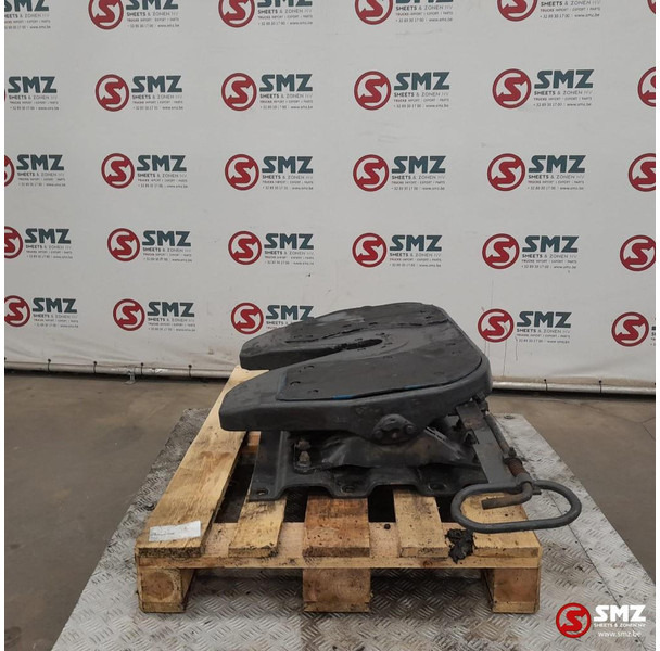 Jost Occ koppelschotel JSK37C + montageplaat JOST - 예비 휠 커플링 트럭 용 : 사진 4 Jost Occ koppelschotel JSK37C + montageplaat JOST - 예비 휠 커플링 트럭 용 : 사진 4