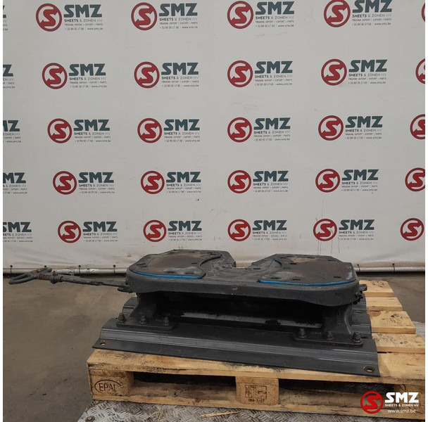 Jost Occ koppelschotel JSK37C + montageplaat Jost - 예비 휠 커플링 트럭 용 : 사진 2 Jost Occ koppelschotel JSK37C + montageplaat Jost - 예비 휠 커플링 트럭 용 : 사진 2