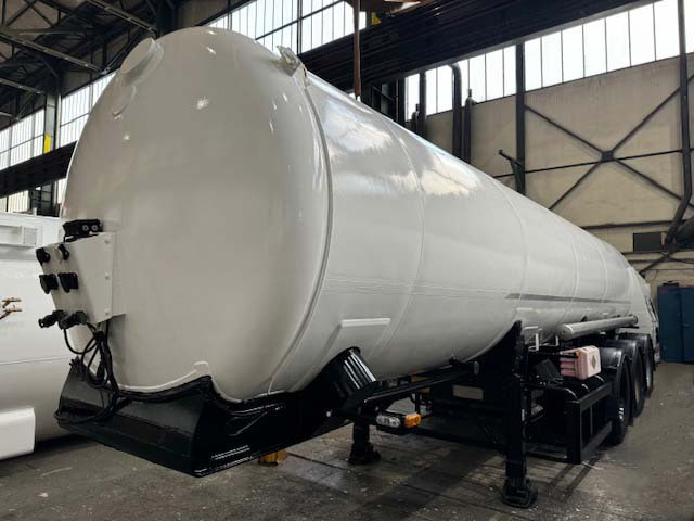CRYOLOR Gas tank semi-trailer cryogenic used for nitrogen, argon, oxygen, LIN, LOX, LAR. - 유조 세미 트레일러 : 사진 2 CRYOLOR Gas tank semi-trailer cryogenic used for nitrogen, argon, oxygen, LIN, LOX, LAR. - 유조 세미 트레일러 : 사진 2