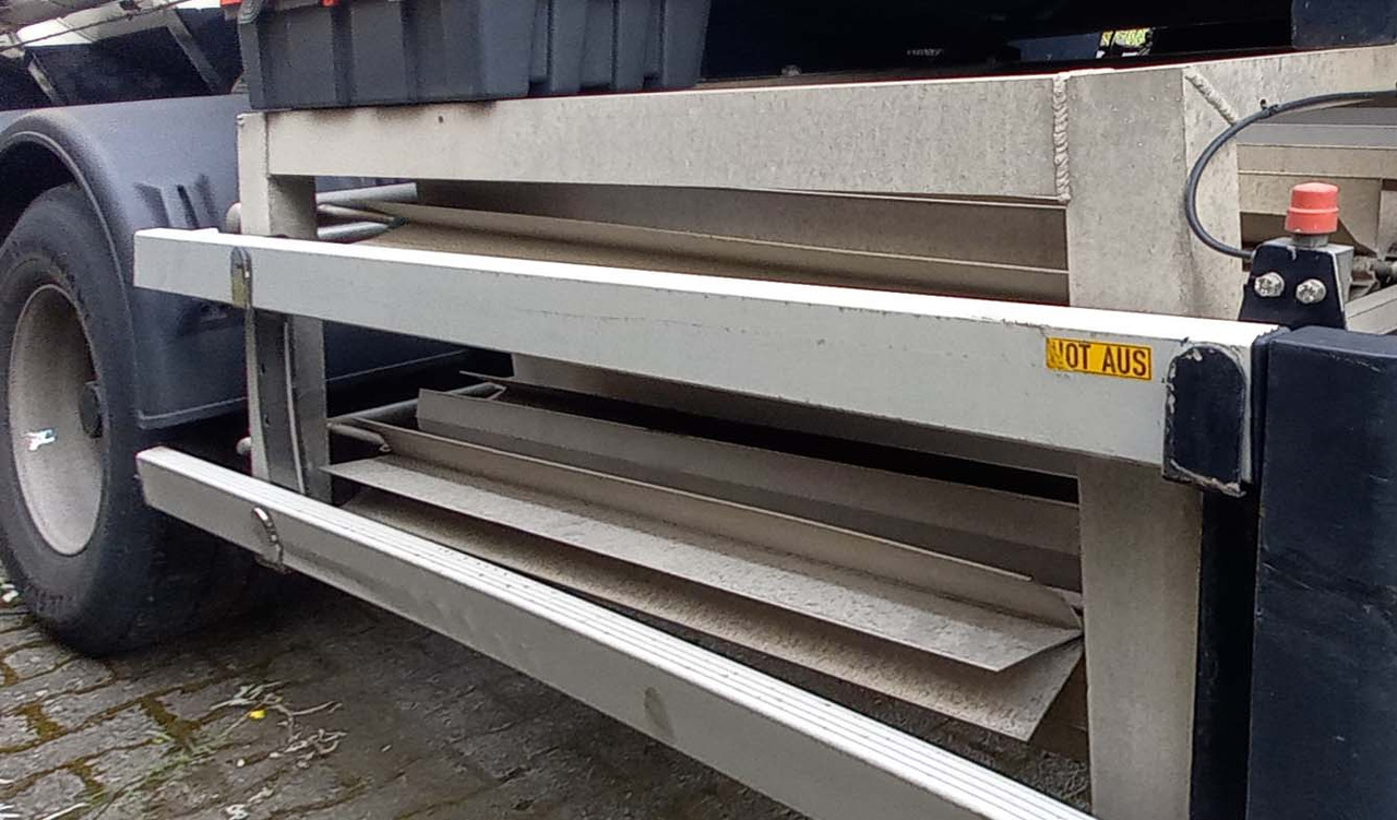 GOFA Gas tank semi-trailer cryogenic used for nitrogen, argon, oxygen, LIN, LOX, LAR - 유조 세미 트레일러 : 사진 5 GOFA Gas tank semi-trailer cryogenic used for nitrogen, argon, oxygen, LIN, LOX, LAR - 유조 세미 트레일러 : 사진 5
