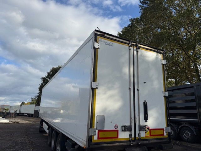 Krone Laadklep APK - 밀폐형 박스 세미 트레일러 : 사진 2 Krone Laadklep APK - 밀폐형 박스 세미 트레일러 : 사진 2