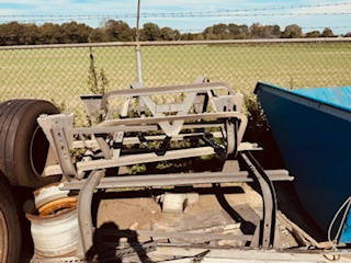 Schmitz Cargobull Reserveband steunen - 휠 및 타이어 트럭 용 : 사진 2 Schmitz Cargobull Reserveband steunen - 휠 및 타이어 트럭 용 : 사진 2