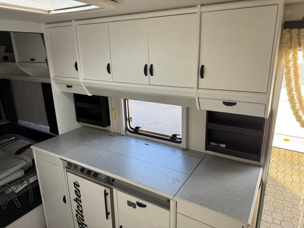 캐러밴 Knaus Südwind 530 : 사진 8 캐러밴 Knaus Südwind 530 : 사진 8