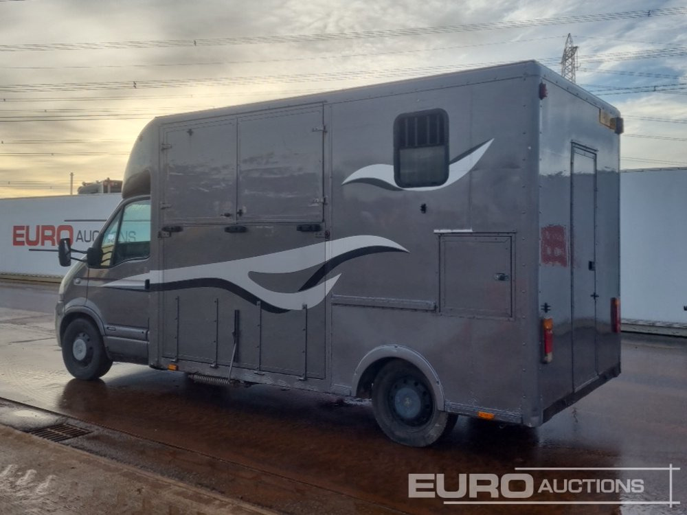 2004 Vauxhall 3500 - 박스 밴 : 사진 3 2004 Vauxhall 3500 - 박스 밴 : 사진 3