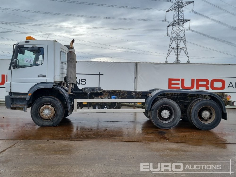 2006 Mercedes Axor 2633 - 캡 새시 트럭 : 사진 2 2006 Mercedes Axor 2633 - 캡 새시 트럭 : 사진 2
